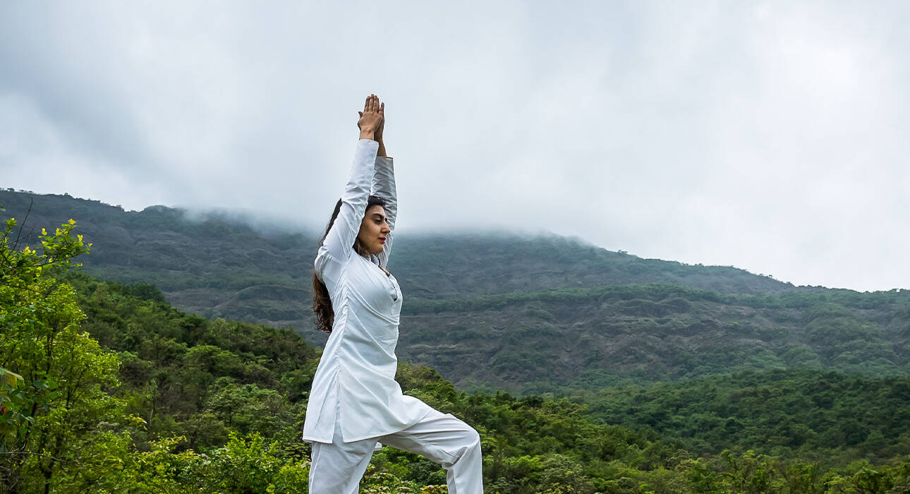 amplifying-yoga-with-nature